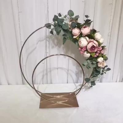 China High Quality Metal Double Flower Stand Circle Wedding Arch for sale