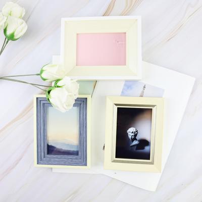 China Factory Direct Sale Decorative Hot Picture Frames Beautiful Rustic Wood Frame Customized Size Photo Picture Frames for sale