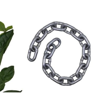 China Tire Protection Chain Galvanized Carbon Steel Welded DIN Short Link Chain 5685A for sale