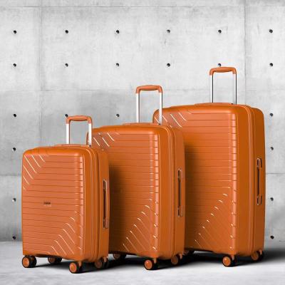 China Durable Travel Tote Cubes Hot Sale ISO Certificate PP Hard Shell Luggage Sets 3 Pcs Waterproof Trolley Suitcase Outdoor Travel 20' 24' 28 Large Capacity for sale