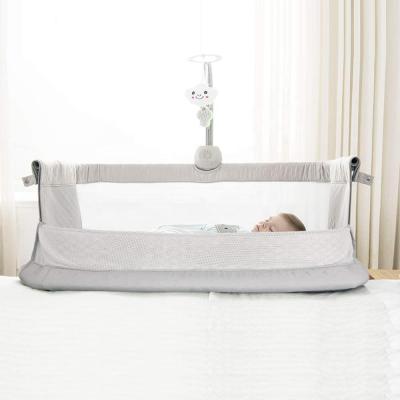 China Modern High Quality Removable Crib Sleeper Hutch Multifunctional Newborn Baby Crib Infant Crib Co Bed for sale