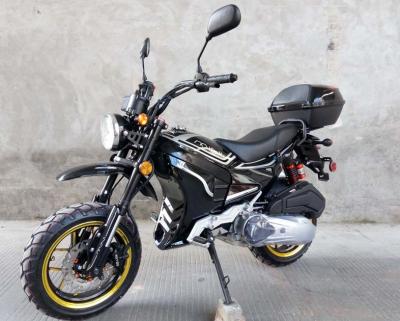 中国 前部ディスク後部ドラム150cc通りのオートバイの円形の軽く大きいTrieアルミニウム縁 販売のため
