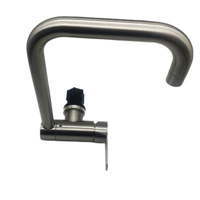 China Pull Out 304 Spray Kitchen Faucet Single Handle Hot And Cold Water Hot Selling Mixer Tap for sale