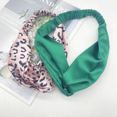 China Comfortable Cheap Custom Hair Accessories Elastic Ribbon Hair Band Ties Velvet Scrunchies For Hair Fashionable Customized for sale