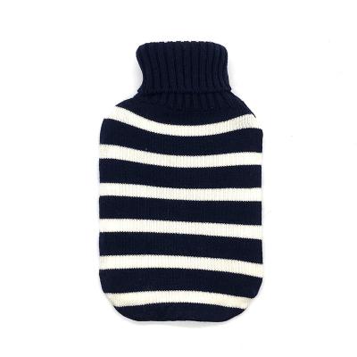 China Wholesale Manufacturing Reusable Stripe Pattern Hot Water Bag 2L Natural Rubber Hot Water Bottles Knitted Cover Super Soft Knitted Cover for sale