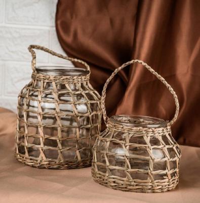 China Traditional Grass Weave Glass Candle Holder for sale