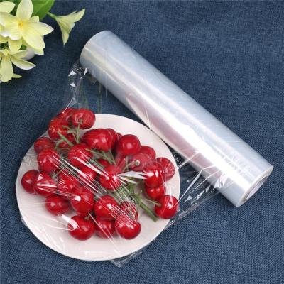 China Moisture Proof PVC Cling Film Rolls For Food Wrap Film Kitchen Use for sale