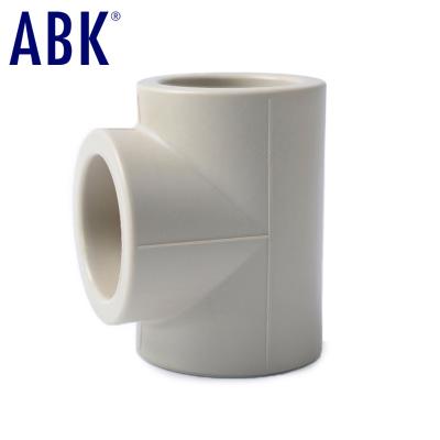 China 2020 Hot Sale Industrial Reducing Tee Natural Environmental Protection Grade PPH And DIN Standards Acid And Alkali Resistant Corrosion Protection for sale