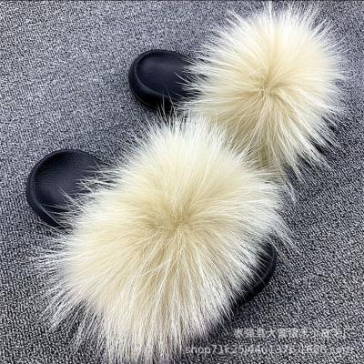 China Factory Direct Wholesale Lightweight Handbags Rainbow Color Best Fur Slides With Matching Purse for sale