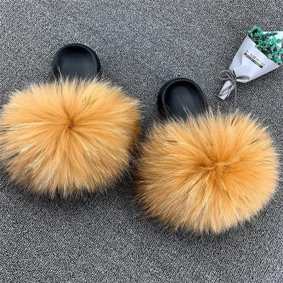 China 2022 Fashion Real Fox Slide Fashion Eva Furry Flat Bottom Home Outdoor Lightweight Flip Flops Furry Border Slippers for sale