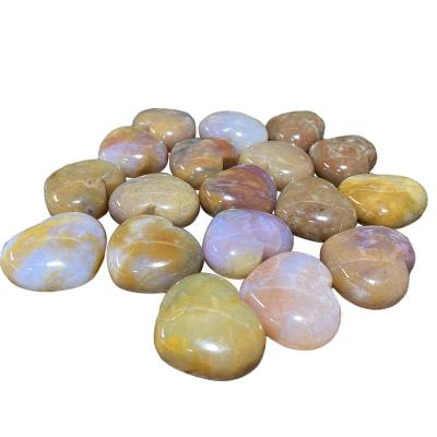 China Europe customized chalcedony crystal yellow agate carving gemstones tumbled heart for wall and desk decoration for sale