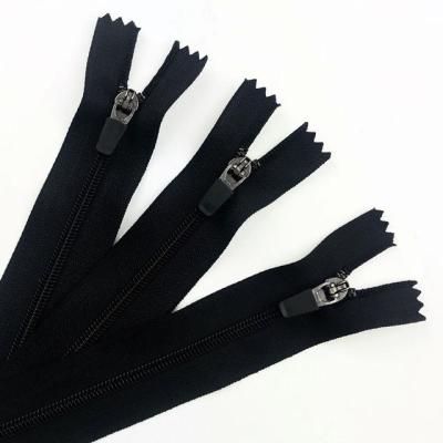 China 2020 Sustainable Hot Sale 3# Nylon Zipper For Pillow Bolster Pouch Purse for sale