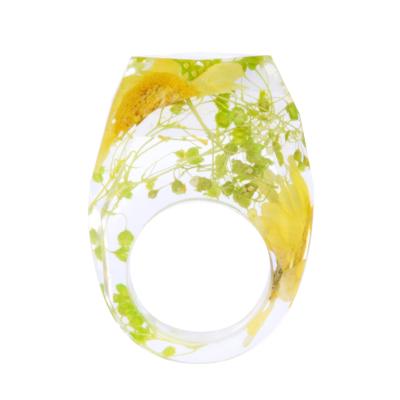 China New Senator CLASSIC small cool diy handmade dry flower drip rubber ring resin gold foil ring jewelry for sale