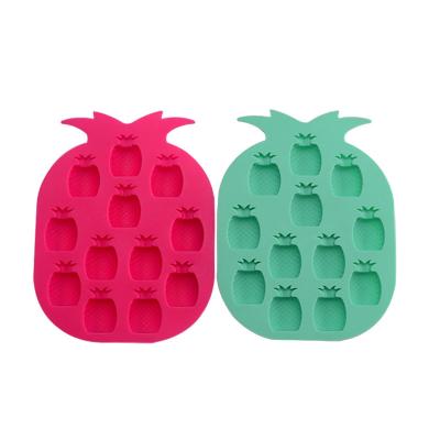 China Sustainable Household Ice Cream Fruit Shape Mold Silicone Pineapple Ice Cube Tray for sale