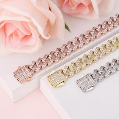 China Hiphop Hiphop Jewelry Cuban Chain Iced Out CZ Diamond Prong Cuban Link Chain Necklace for sale