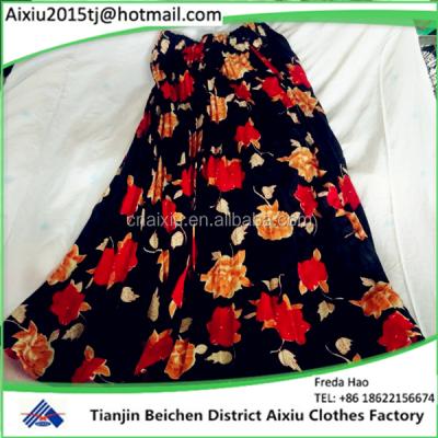 China Silk Clothing Wholesale /Second Hand Clothing Ladies Used Silk Skirt In Bales for sale