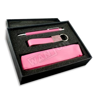 China Custom Diamond Art Leather Keychain Blanks Pink Leather Key Chain with Metal Key Ring for sale