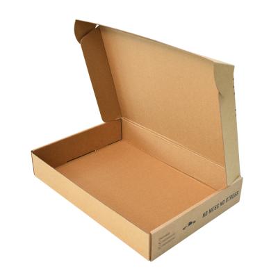 China Custom Biodegradable Brown Paper Roll Roll Packaging Box Pizza Packging Box for sale