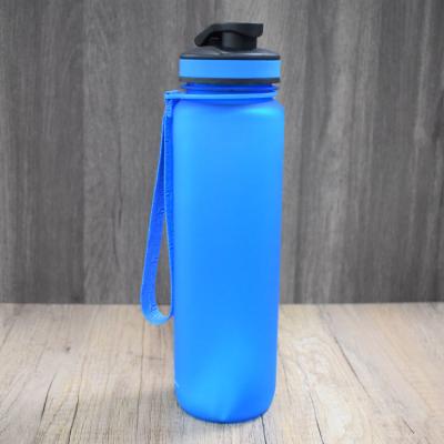 China CLASSIC Tritan Free Portable Blue Sports Water Bottle BPA 1L Outdoor Water Jug for sale