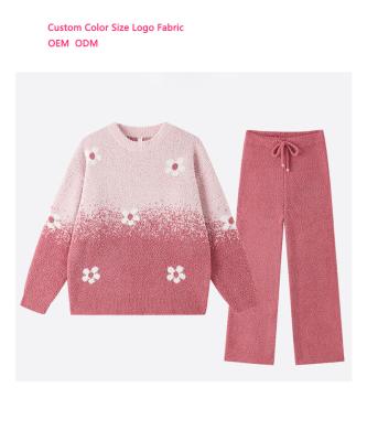 China 100% Polyester Coral Fleece Loungewear Women Home Pajamas Sets Custom Made QUICK DRY Winter Bedroom Clothes for sale