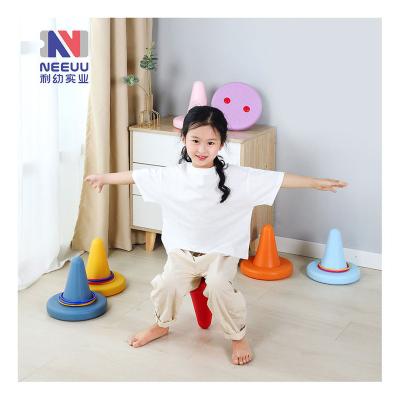 China Plastic Kids Sensory System Training Equipment One-Corner Stool Kids Balance Toy One-Legged Feet Chair Toys Monopod Sensory Chair for sale