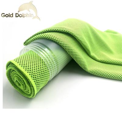 China 11 Existing Colors QUICK DRY Cooling Glossy Cloth Sports Towels For Wholesale for sale