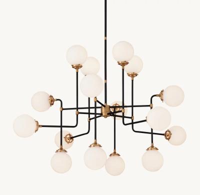 Chine Chandelier en laiton classique avec compatibilité avec les ampoules E27 et design élégant à vendre