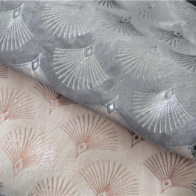 China Super Soft 100% Polyester Anti-pilling Foil Printing Flannel Fleece Blanket for sale