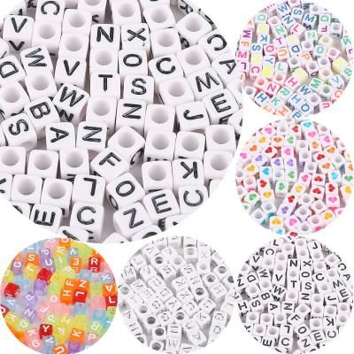 China Fashionable Wholesale Square Transparent Alphabet Letter Beads Kids DIY Acrylic Beads for sale