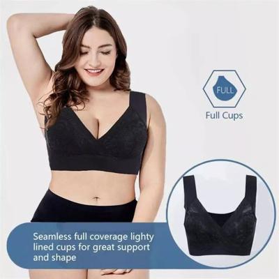 China New Gathering Ladies Large Size Breathable No Steel Ring Sports Bra Decompression Strap Vest Lace Underwear Women for sale