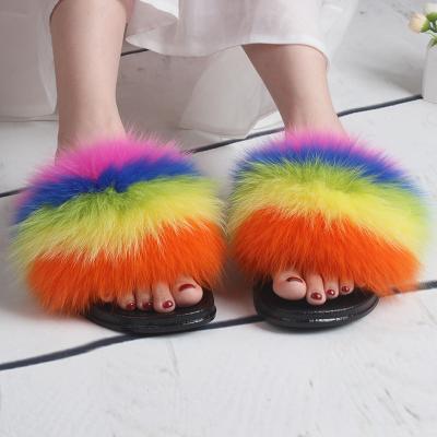 China Fashion Trend Lady Slides Shoes Fluffy Sandals Women Winter Fox Fur Wholesale Slippers for sale