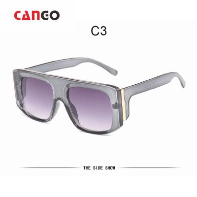 China Custom Fashion Sunglasses Fashion Sunglasses Shape Large Square Frame Plastic Sunglasses for sale