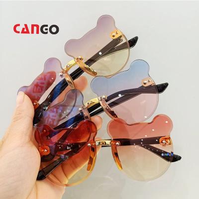 China Durable Kids Fashion Sunglasses Gradient UV400 Wholesale Eyewear Girls Sun Glass Metal Frame for sale