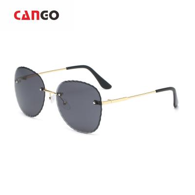 China Kids Sunglasses Promotion Sun Glasses For Kids PC Frame Custom Kids Round Frame Metal Flower Child Sunglasses for sale