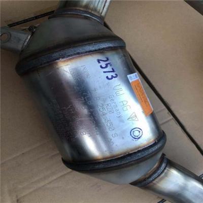 China Germany Original Car Catalytic Converter For Porsche Cayenne Exhaust Catalytic 95811302211 95811302270 for sale