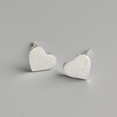 China High Quality 925 Sterling Silver Jewelry Earring Trendy Mini Heart Animal Stud Mini Earrings Women for sale