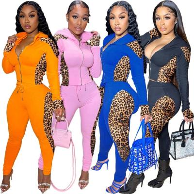 China QUICK DRY Workout Clothes For Women Set Leopard Print Two Piece Outfits Sweat Suit Hoodies Tracker for sale