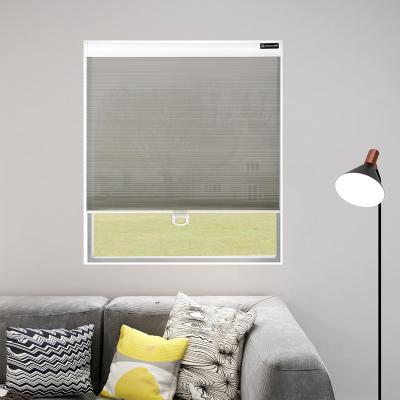 China Factory price environment friendly custom manual double color honeycomb blackout fabric blinds for sale