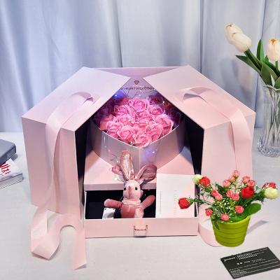 China Recyclable Wedding Gift Box Rose Cosmetics Packaging Elegant Cardboard Flower Design Packaging Drawer Luxury Gift Box for sale