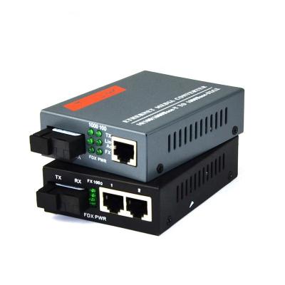 China FTTH FTTB FTTX 20KM network factory price gigabit 2 port fiber optic media converter sc to 2/4/8 RJ45 media converte for sale