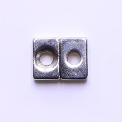 China Industrial Magnet China manufacturer powerful block n52 neodymium magnet with countersunk hole for sale