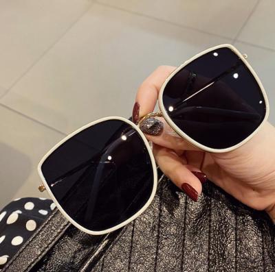 China White fashion sunglasses sunglasses ladies trend 2020 new large frame Korean trend glass sunglasses for sale