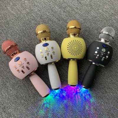 China DS888 Microphone Handheld Karaoke Microphone, 5-in-1 Radio Blue Tooth Microphone for Handheld Portable Singing Karaoke Recording Machine for sale