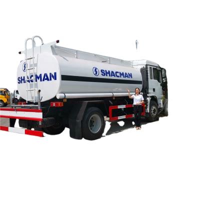 China Hotels stainless steel water tank truck water sprinkler bowser water transport truck à venda