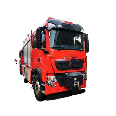 China Powder Water Inflatable Fire Truck Fire Fighting 10cbm Fighting Inflatable Truck 8880*2490*3630(mm) for sale