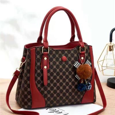 China Wholesale Fashion Elegant New Design Women's Handbags Soft Shoulder Body Bag Cross Swapping Cross Body Bag for sale