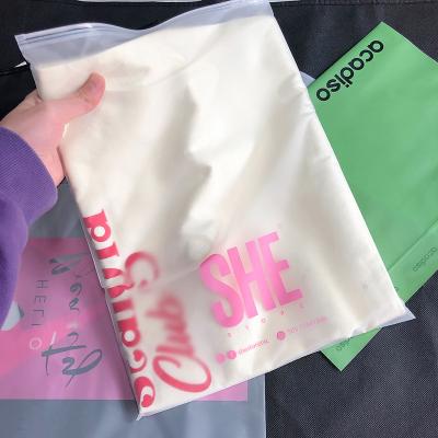 China 2022 Wholesales BIODEGRADABLE Recycle Frosted Plastic Bag With Transparent Zipper Clothes Storage Bag Custom Frosted Plastic Zipper Bag for sale