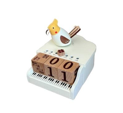 China Gift Wooden Crafts All Piano Handmade Creative Calendar Wooden Gifts Music Box for sale