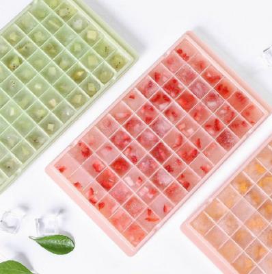 China 60/96 Sustainable Cold Ice Cube Ice Cubes Cavity Ice Tray Cube Mold In Box Frozen Homemade Beverage for sale