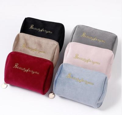 China Fashion Wholesale Cosmetic Storage Bag Velvet Wash Travel Storage Cosmetic Bag for sale